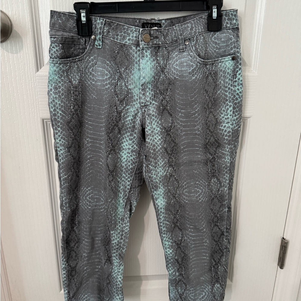 Venus Gray and Turquoise Snake Print Jean Capris